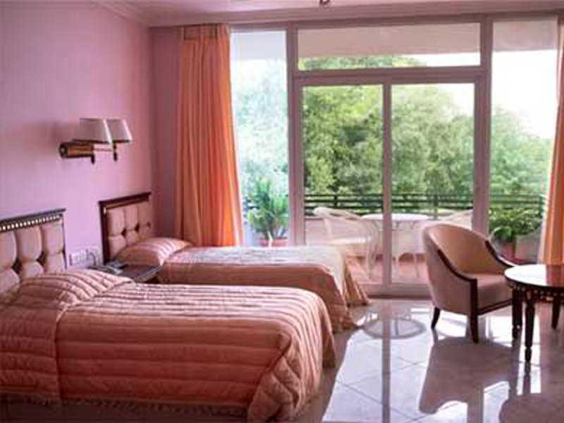 Pragati Resorts Хидерабад Екстериор снимка